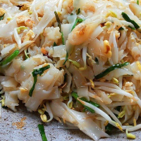 KUEYTEOW GORENG PUTIH